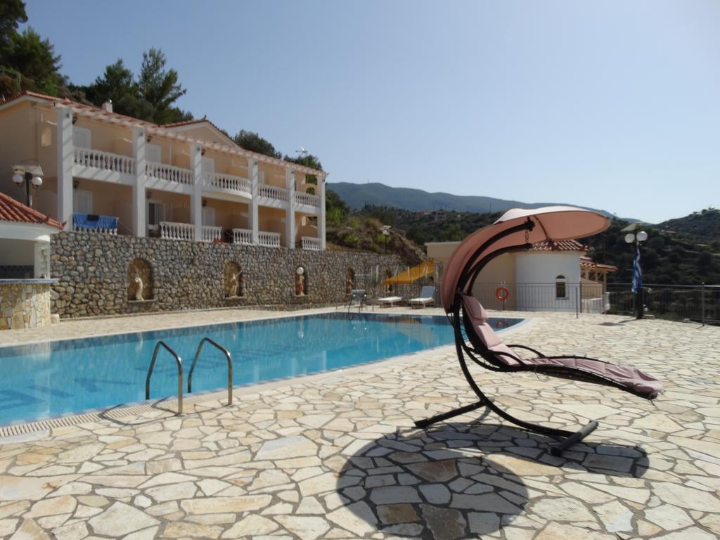 Poros View Apartment Galatas  Exterior photo